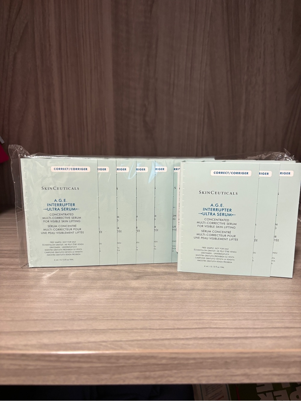 SkinCeuticals A.G.E. Interrupter Ultra Serum 10x4ml (40ml) NIB